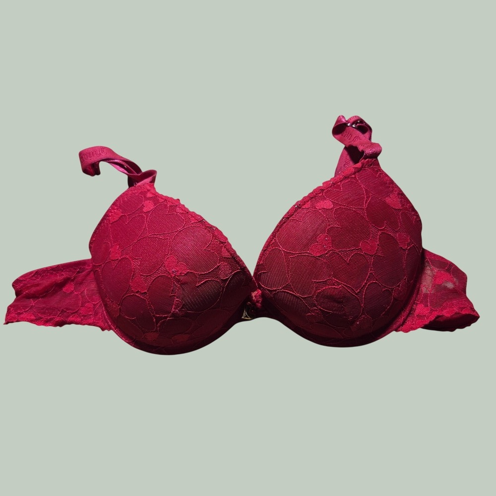 Juicy Couture Red Heart Lace Push Up Bra 34B Gold Heart Charm Underwire
